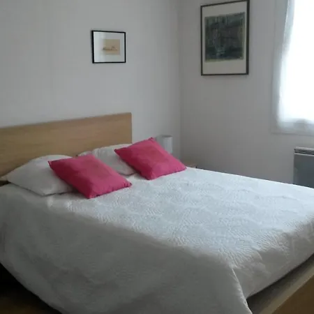 Appartement Beau T3 Calme Et Clair Avec Parking Balcon Et Vue Sur Le Cap Canail Cassis